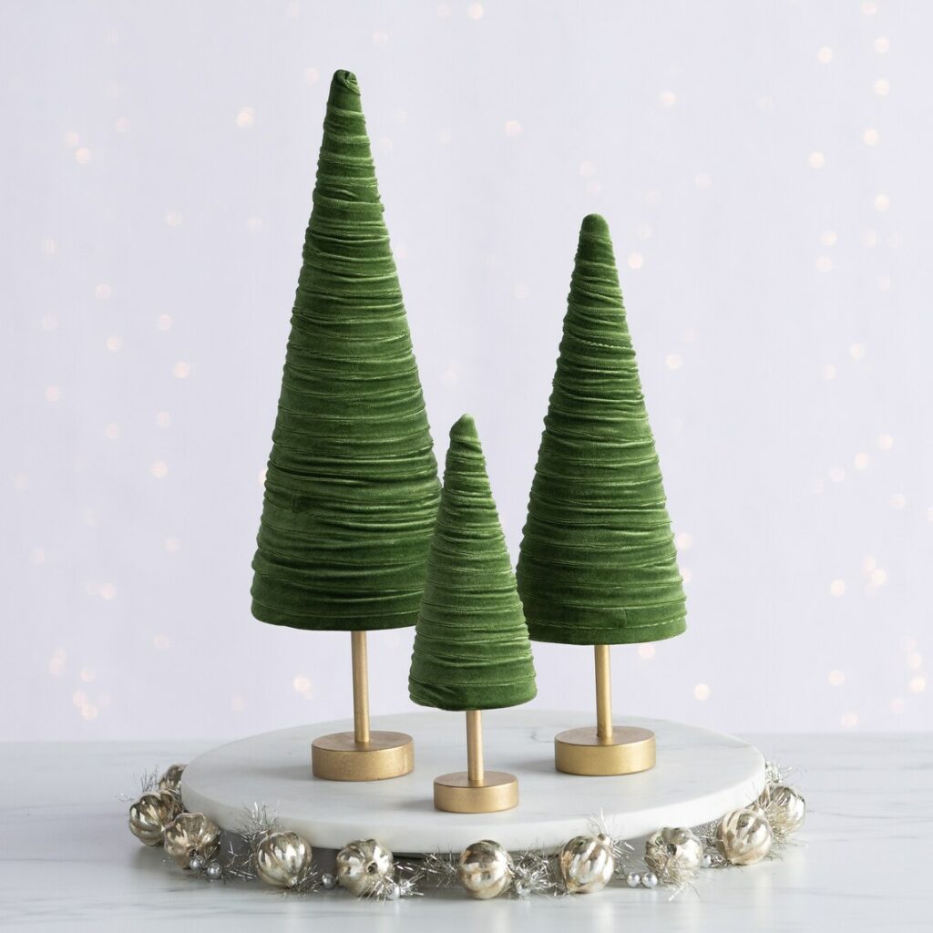 Minimalism - Christmas Centerpiece Trends